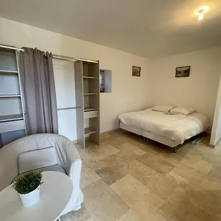 Provencal Stone House In Fully Renovated